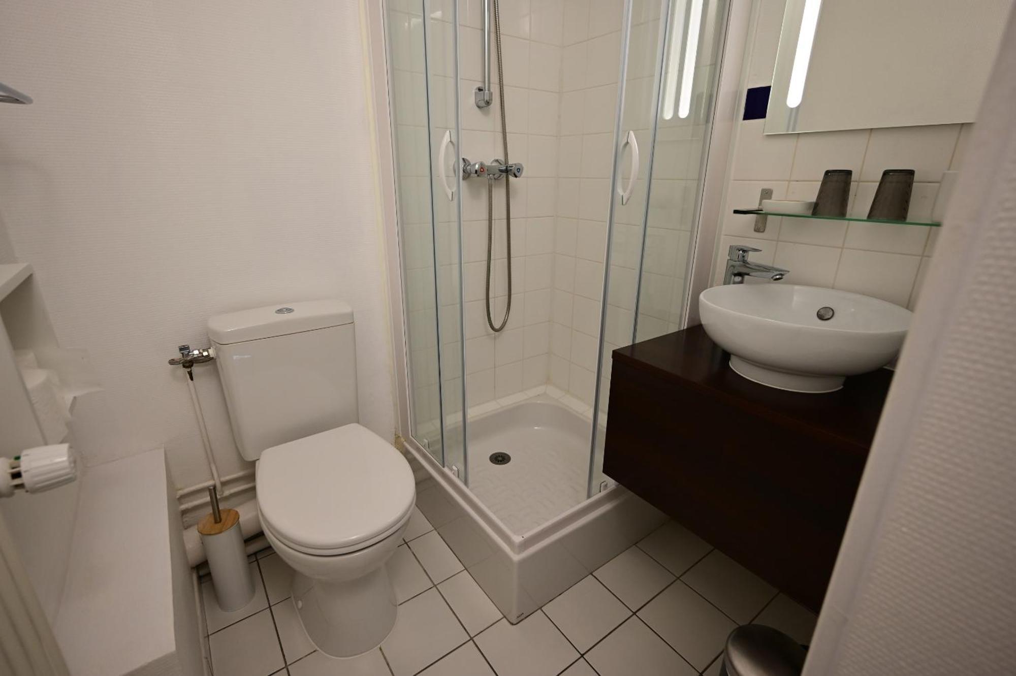 Hotel La Cuisine Des Lulus Montainville  Pokoj fotografie