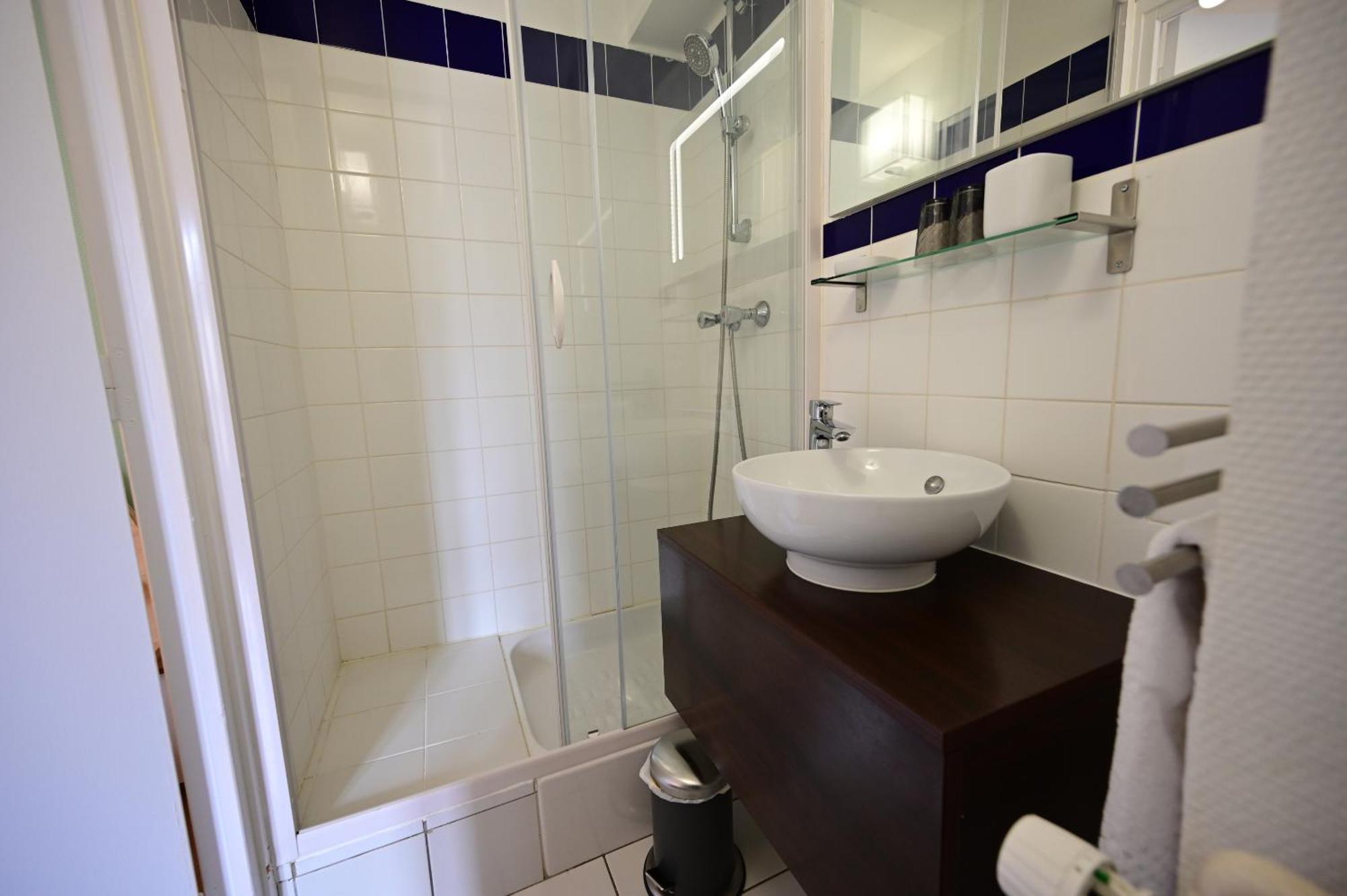 Hotel La Cuisine Des Lulus Montainville  Pokoj fotografie