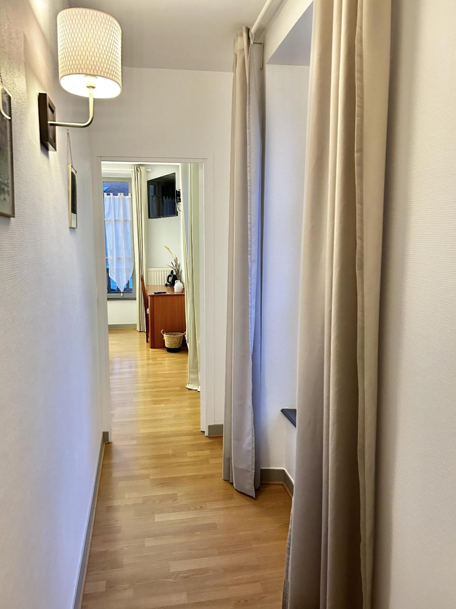 Hotel La Cuisine Des Lulus Montainville  Pokoj fotografie