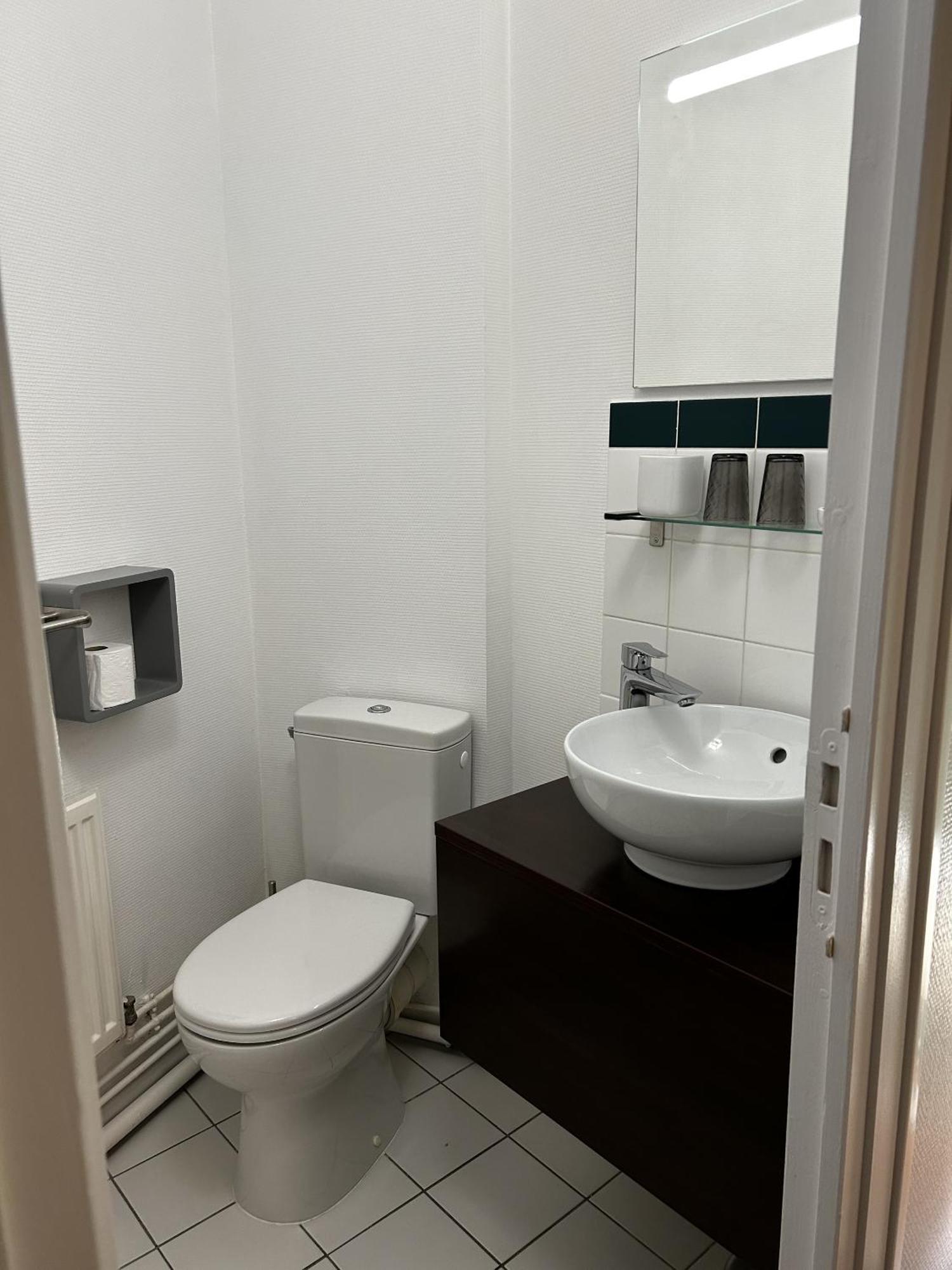 Hotel La Cuisine Des Lulus Montainville  Pokoj fotografie